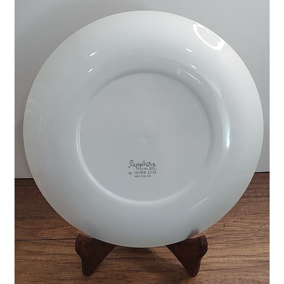 Crown Lynn New Zealand Sapphire Pottery Dinner Plate 9.75” Blue Floral Cream - Picture 4 of 5